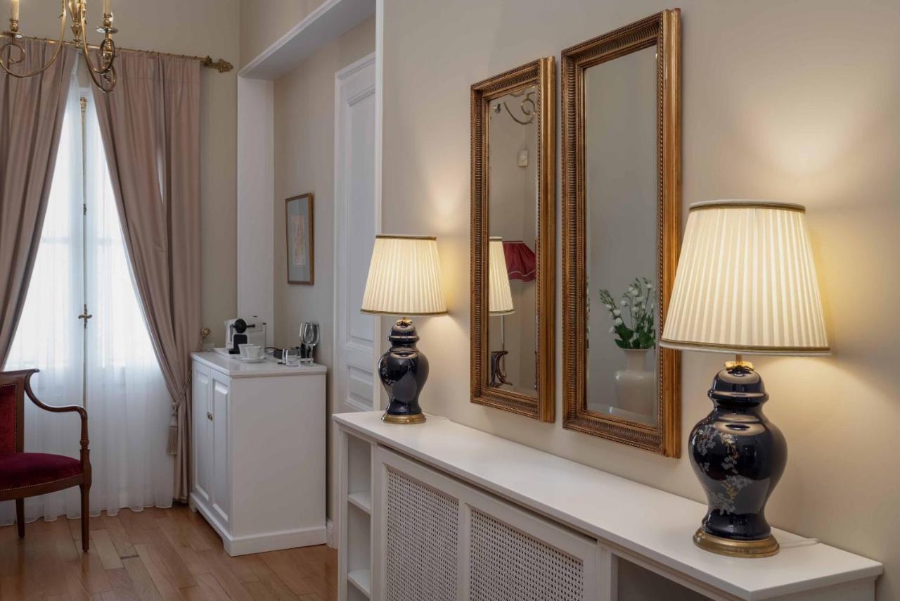 Noble Suites Ateny Zewnętrze zdjęcie